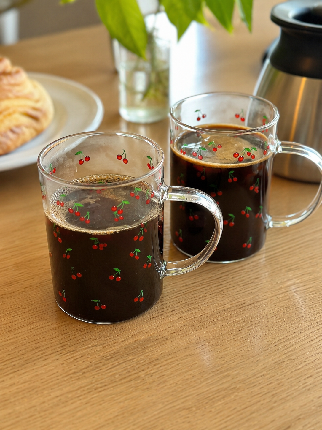 Caneca de Vidro Transparente Estampa Cerejinhas – 350ml