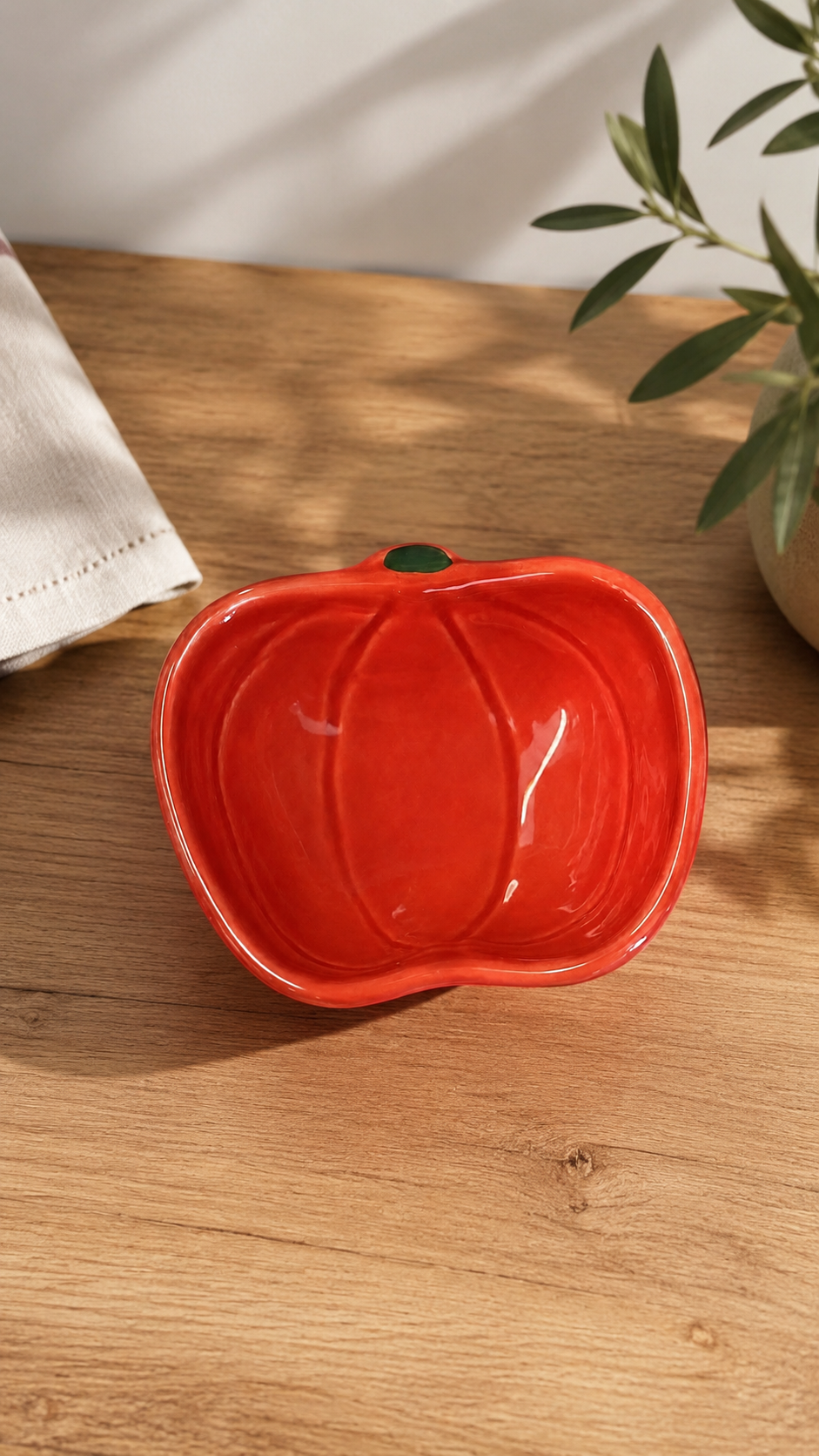 Tigela de Cerâmica Tomate Pequena 13 cm