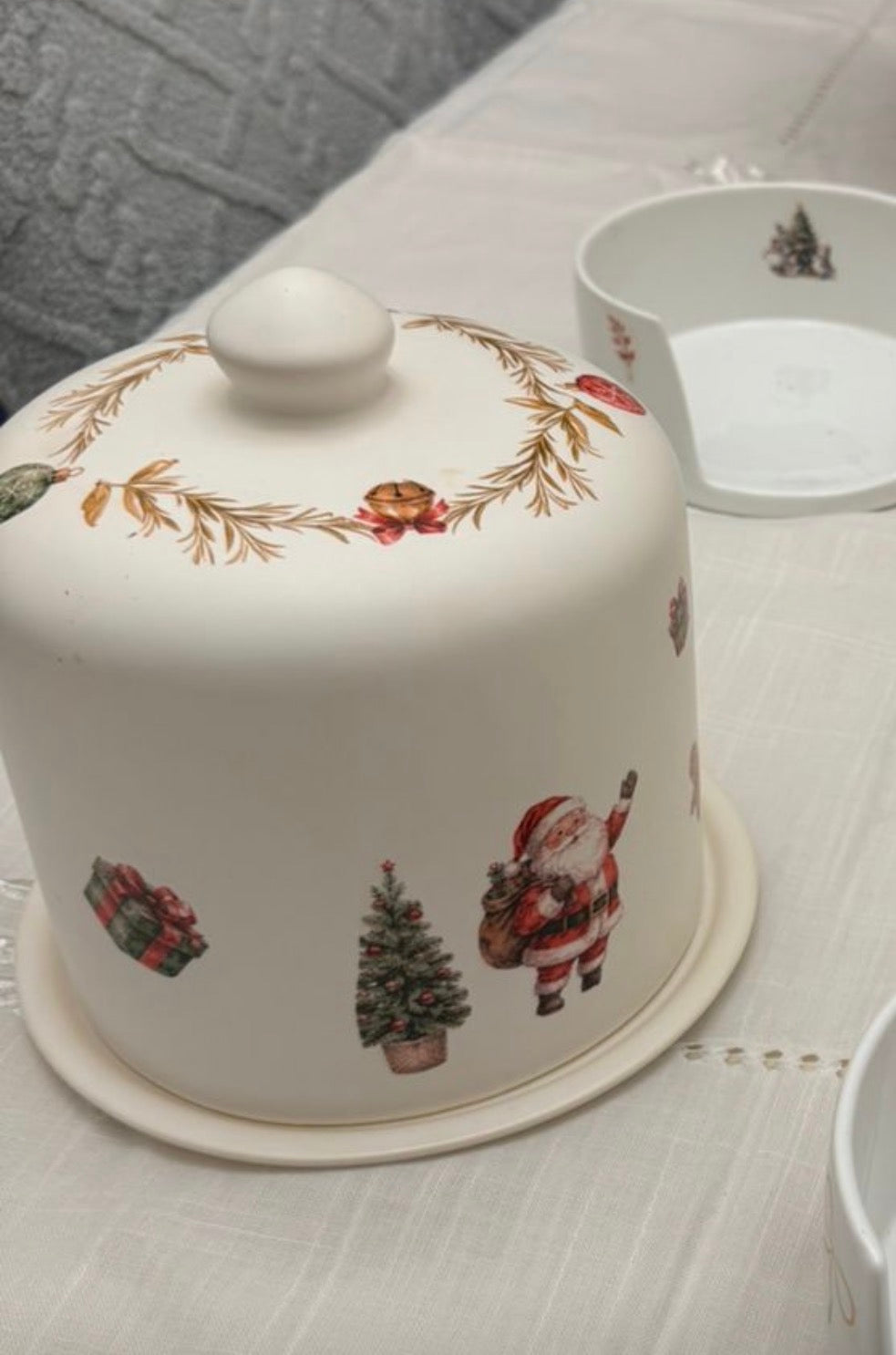 Porta Panetone de Natal com Tampa