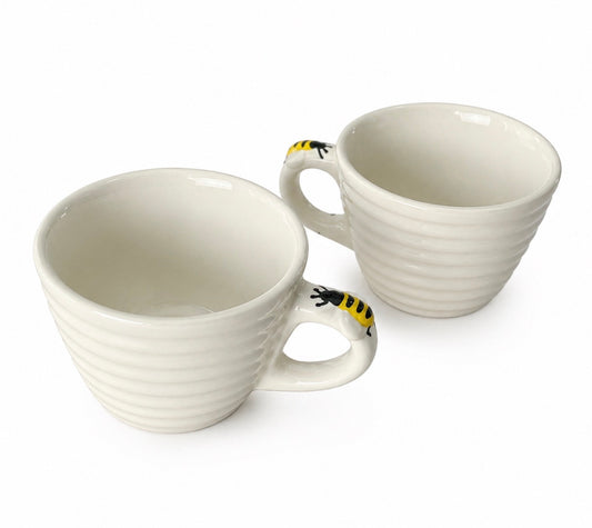Jogo 2 Xícaras para Café com Detalhe de Abelha 90 ml Cerâmica Elegante