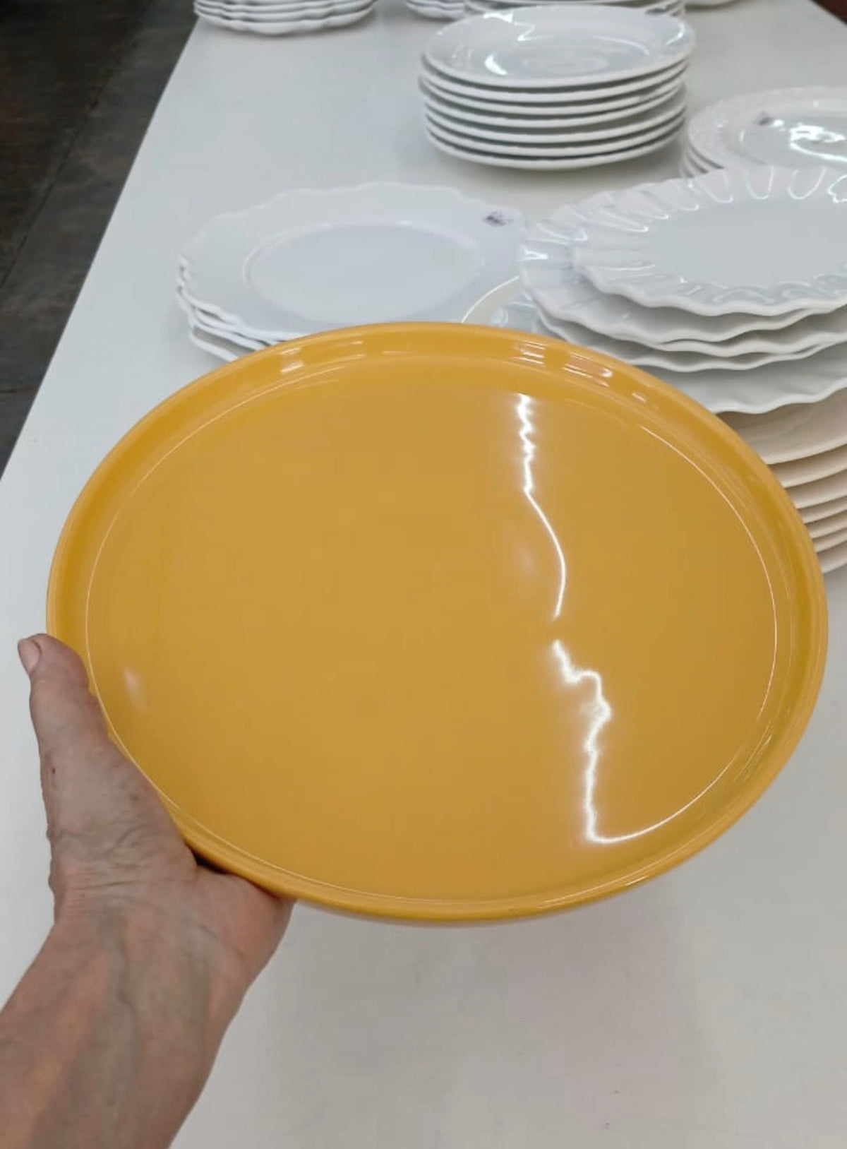 Prato Raso Amarelo com Borda Alta