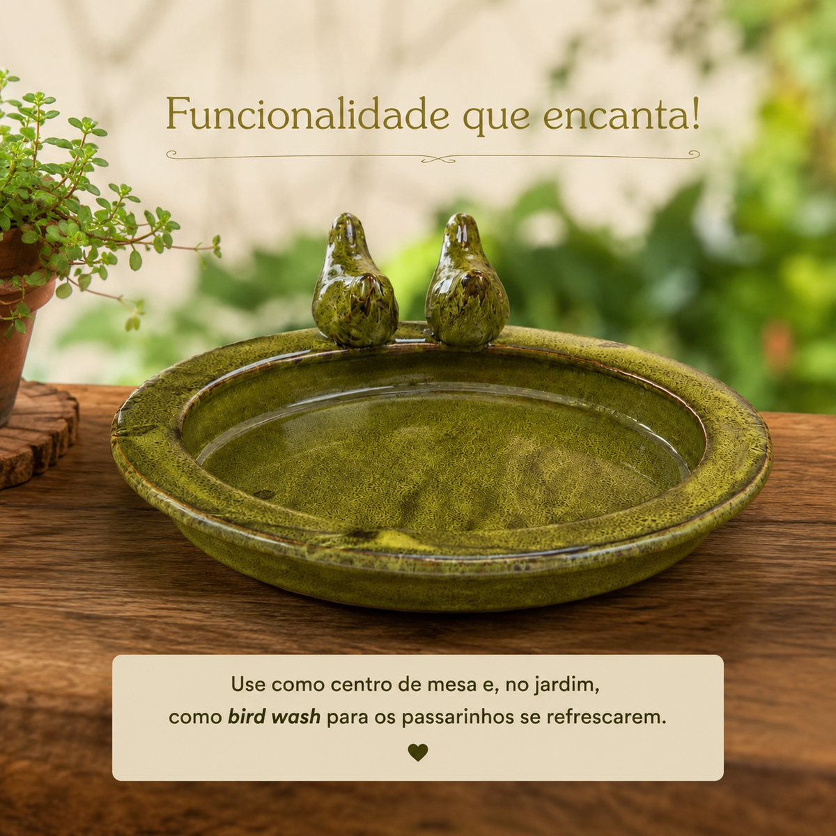 Centro de Mesa Decorativo em Cerâmica Verde com Pássaros