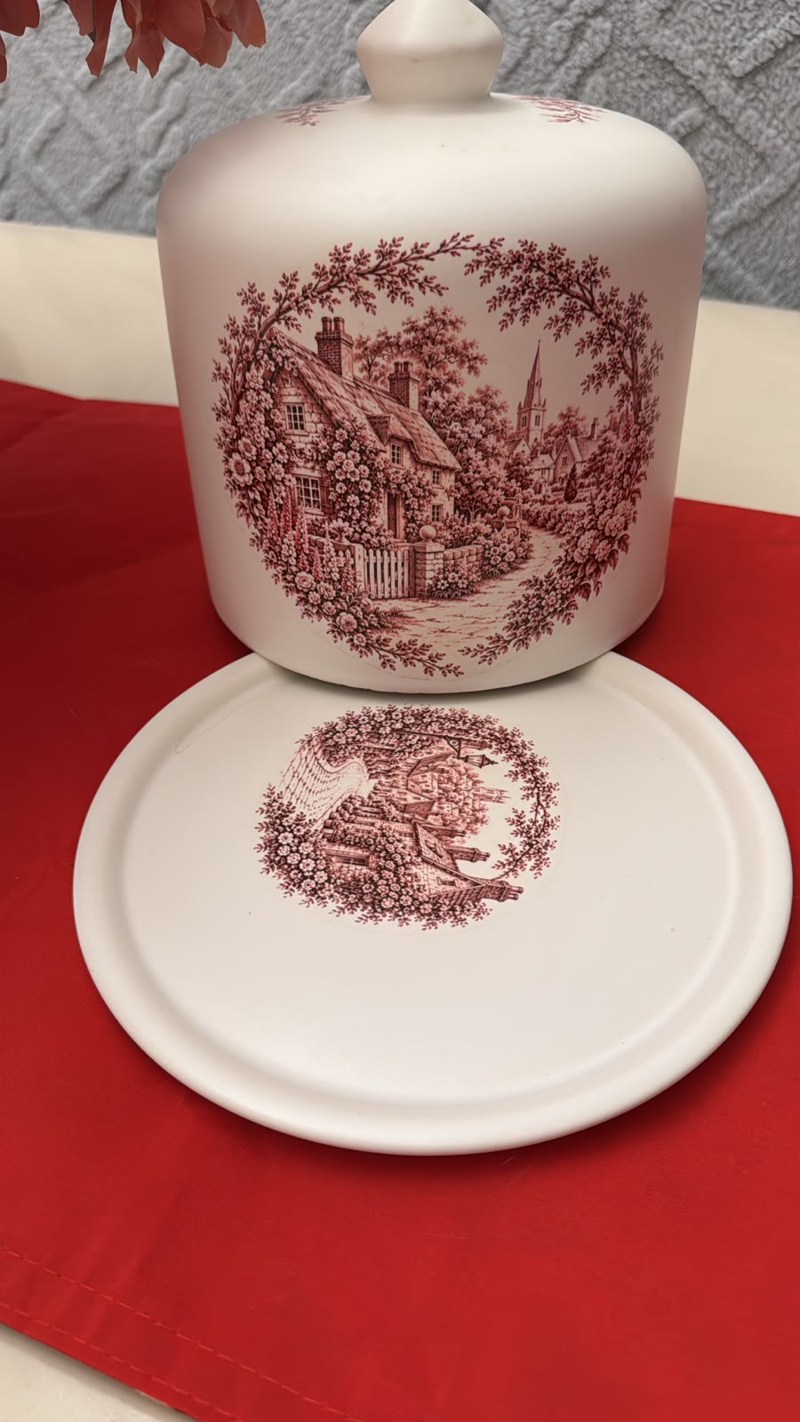 Porta Bolo com Tampa em Porcelana Toile de Jouy